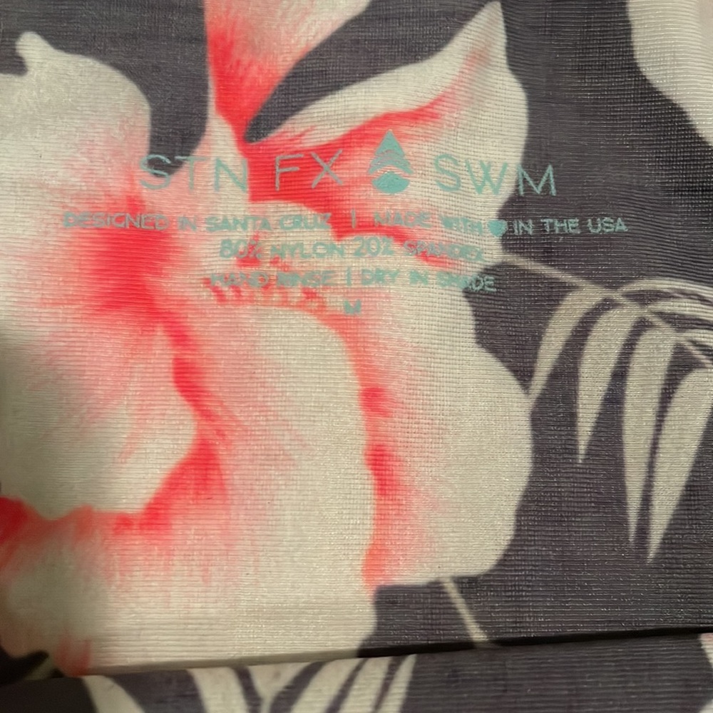Stone fox swim bundle - Picture 2 of 7